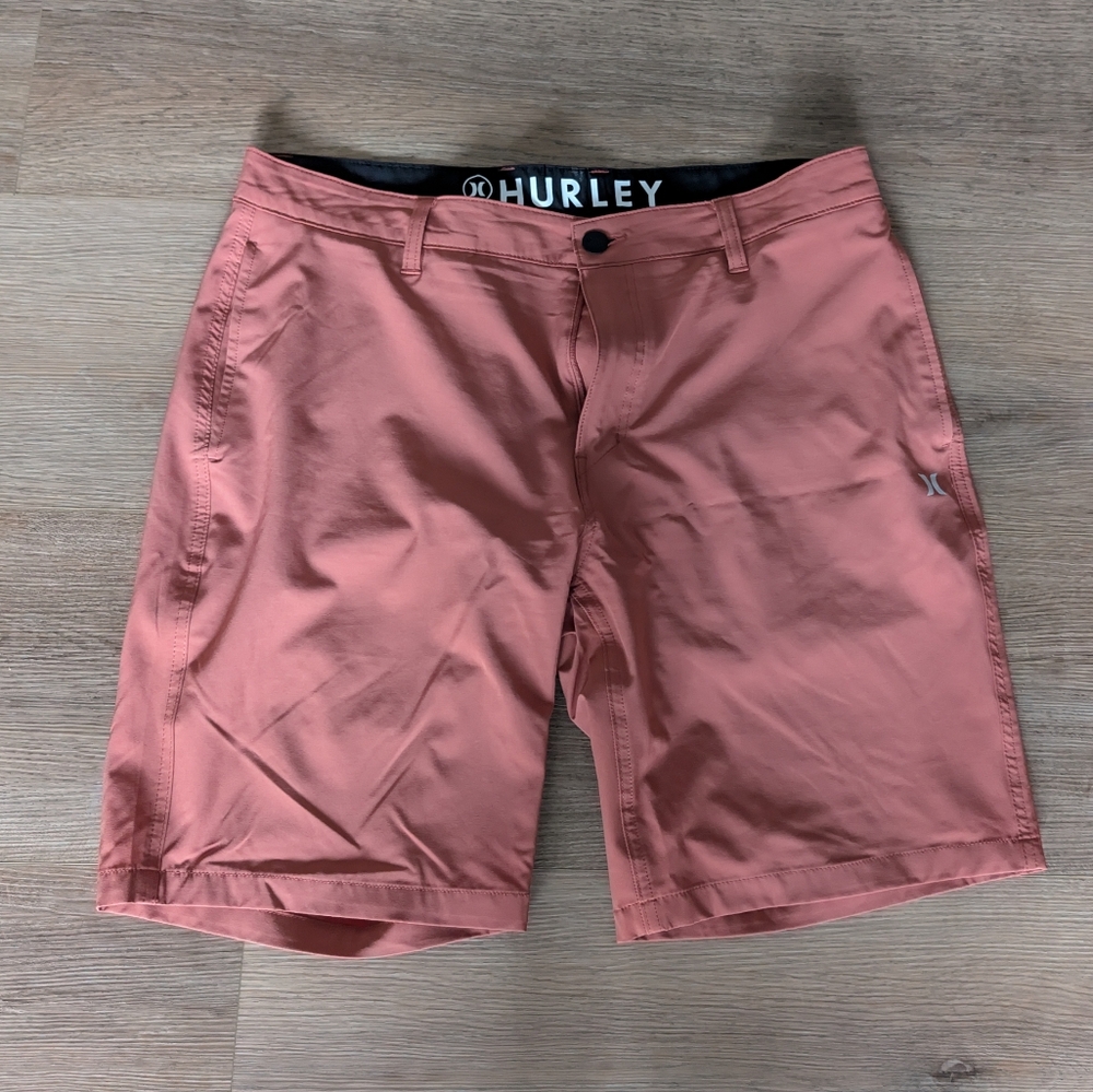 Hurley Men's Flat Front Shorts in Coral